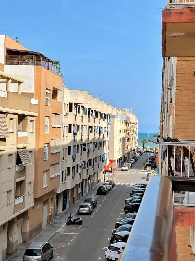 Flores Paradise Playa Sagunto Esterno foto
